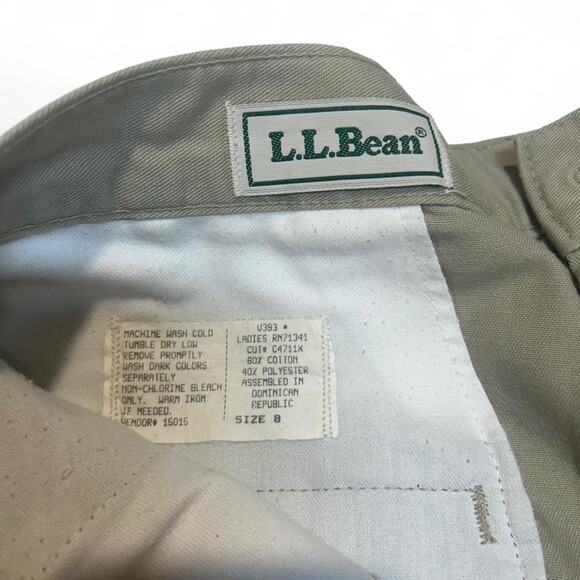 Vintage L.L. Bean Pleated Khaki Safari Shorts Women’s Size 8 - Picture 3 of 4